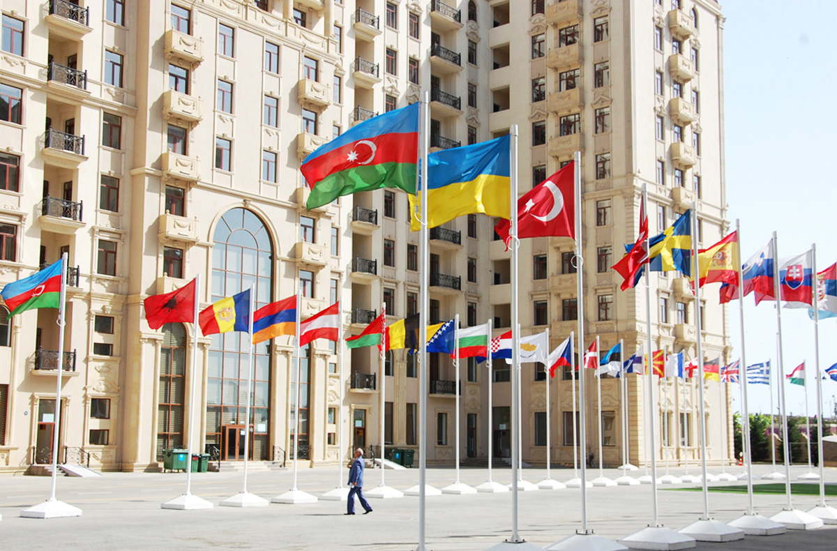 В Баку встретились члены НОК 34 стран