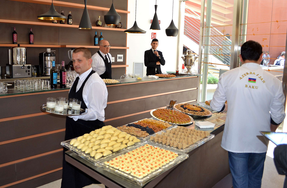 Azerbaijan's national pavilion very popular at Milan Expo 2015 (PHOTO, VIDEO)