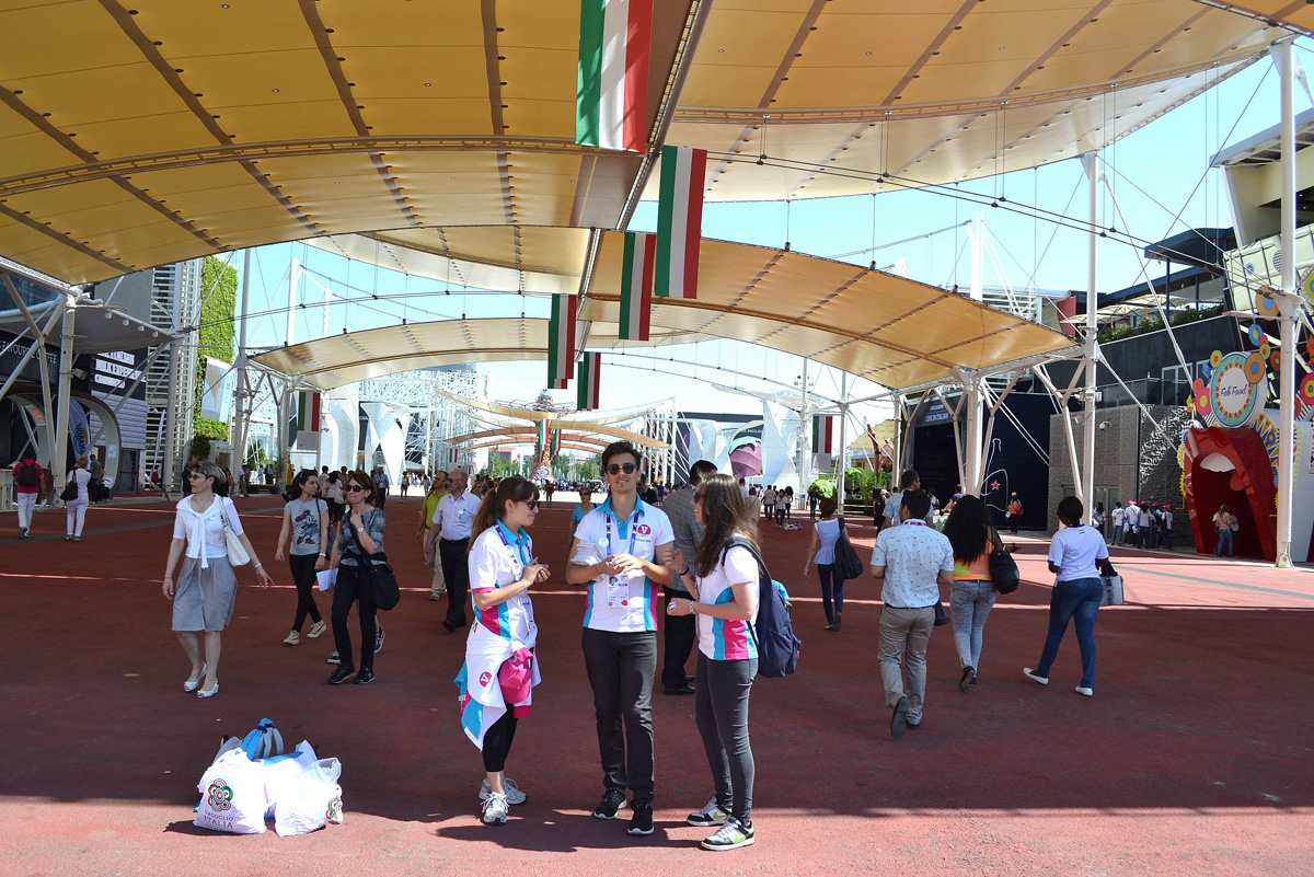 Azerbaijan's national pavilion very popular at Milan Expo 2015 (PHOTO, VIDEO)