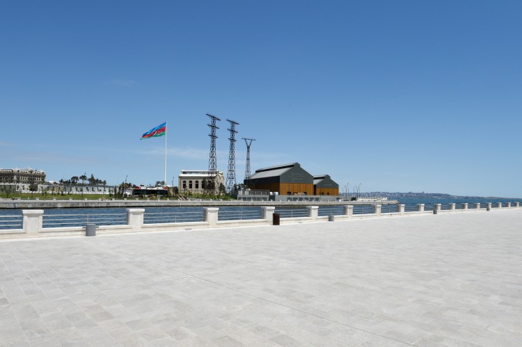 President Ilham Aliyev, his wife  attend opening of Bayil Boulevard