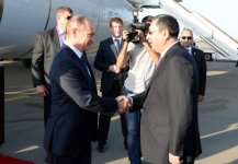 Russian President Vladimir Putin arrives in Baku (PHOTO)