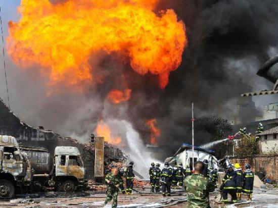 В результате взрыва на заводе в Техасе погибли два человека
