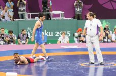 Azerbaijani wrestler defeats Armenian athlete at Baku 2015 (PHOTO, VIDEO)