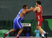 Güləşçilərimiz Avropa Oyunlarında ilk qızıl medalını qazandı: Rəsul Çunayev hərbi salam verdi(ƏLAVƏ OLUNUB 9) (FOTO, VİDEO)