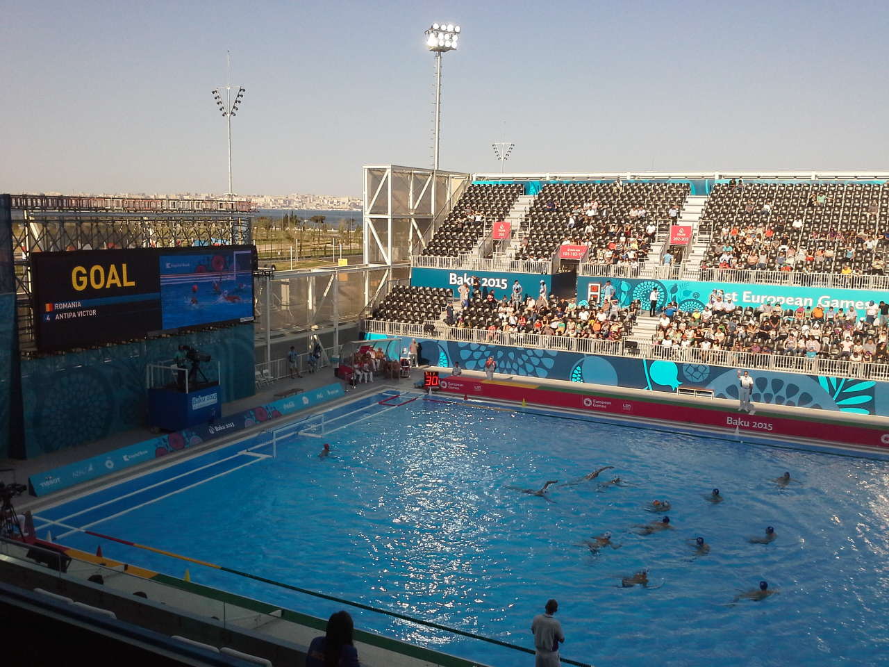 Начался матч по водному поло между сборными Азербайджана и Румынии (ФОТО)