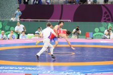 Baku 2015: Azerbaijani wrestler proceeds to quarter finals