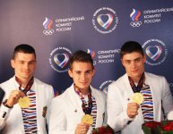 Олимпийский чемпион Назим Гусейнов посетил Дом болельщиков Евроигр (ФОТО)