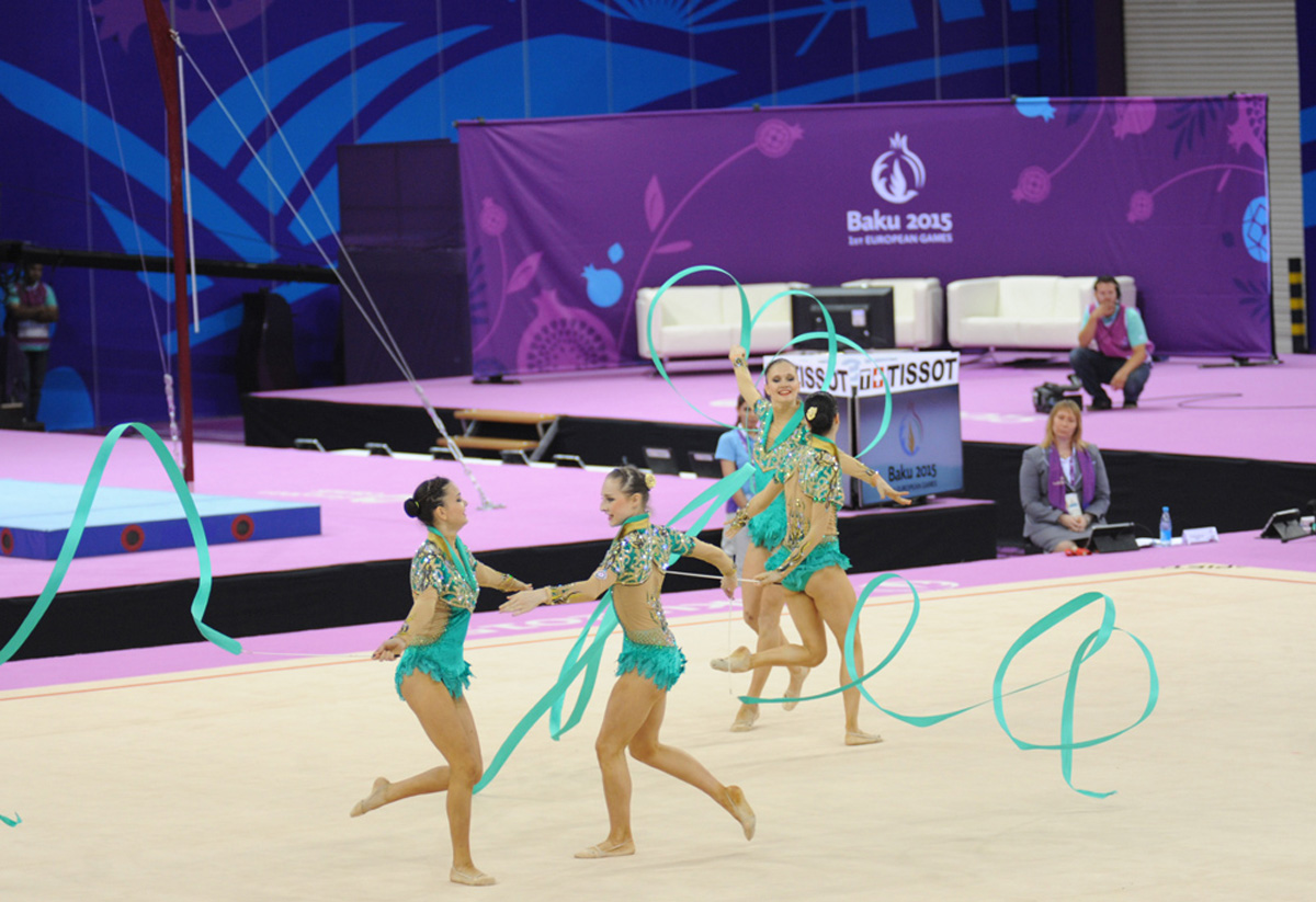 Азербайджанские гимнастки выступили с лентами в групповых упражнениях  в рамках Евроигр (ФОТО) - Gallery Image