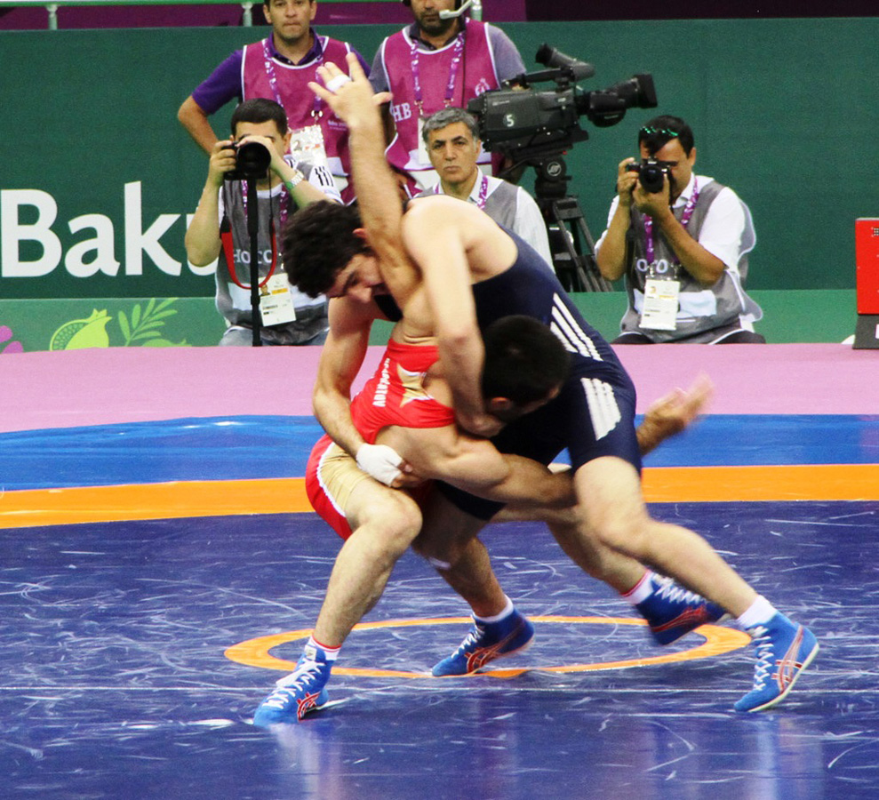 Baku 2015: another Azerbaijani wrestler advances to finals