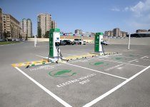 В Азербайджане началась установка станций для зарядки электромобилей  (ФОТО)