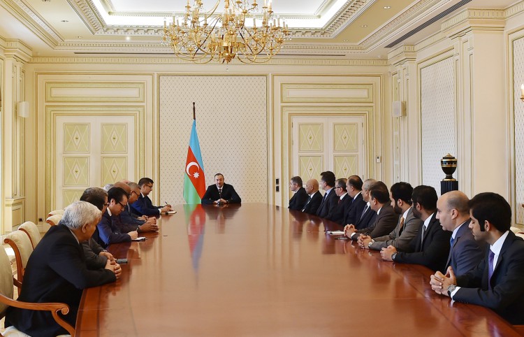 Azerbaijani president receives ambassadors of Muslim countries on occasion of holy month of Ramadan (PHOTO)
