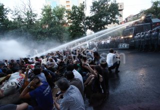 Yerevan activists go extreme, refuse to end protests
