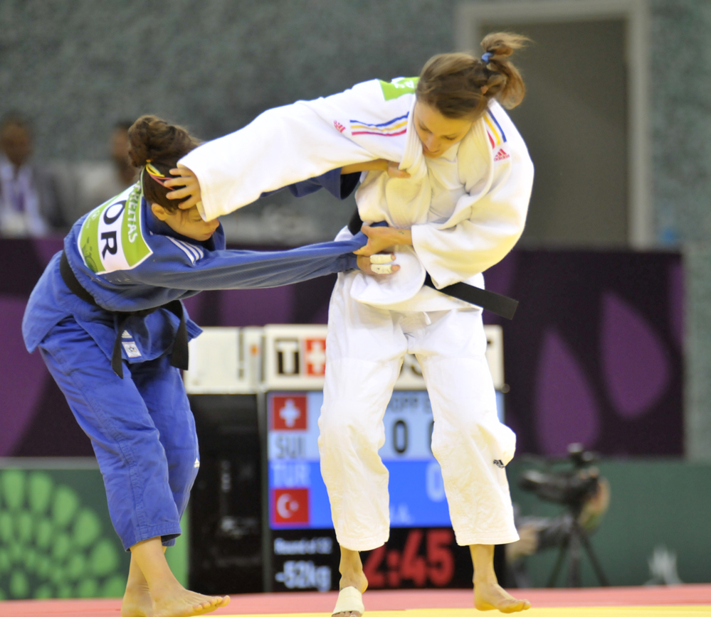 Two Azerbaijani judokas advance to 1/8 finals at Baku 2015 (PHOTO)