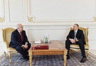 Президент Азербайджана принял сопредседателя Международного центра Низами Гянджеви