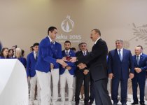 Первая леди Мехрибан Алиева награждена орденом «Гейдар Алиев» за большие заслуги в организации  Евроигр (ФОТО)