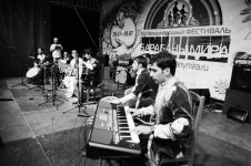 Азербайджанская группа открыла международный фестиваль "Барабаны мира" (ФОТО)