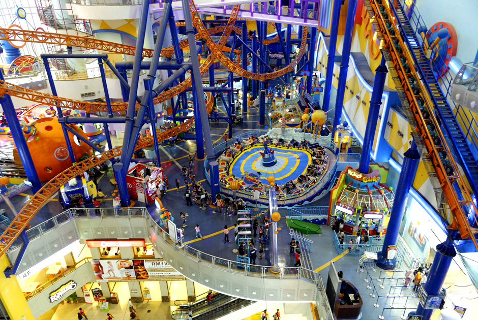 Dünyanın ən möhtəşəm "mall"ları (FOTO)