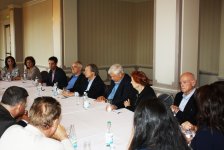 Azerbaijanis in California demand OSCE Minsk Group intensifies efforts on Karabakh settlement