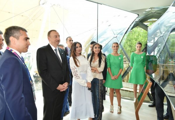 Prezident İlham Əliyev və xanımı "Milan Expo 2015" sərgisindəki Azərbaycan pavilyonunda "Milli gün" mərasimində iştirak ediblər (FOTO)
