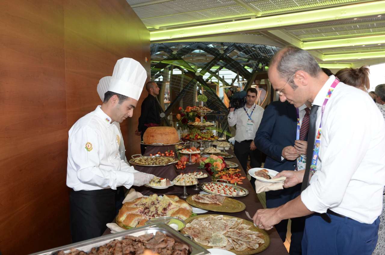 Heydar Aliyev Foundation holds concert within Azerbaijan’s National Day in Expo Milano 2015 (PHOTO)