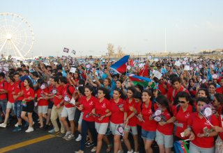 Baku hosted a parade dedicated to European games (PHOTO)