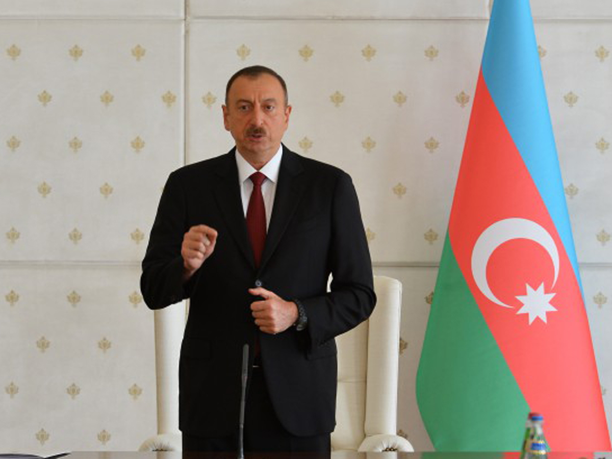 Azerbaijani president orders to reduce prices for air tickets, hotels