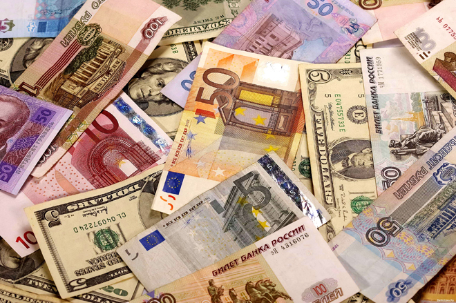 Рост доллара и евро в Узбекистане замедлился