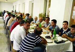 NIKOIL | Bank организовал праздничный ифтар