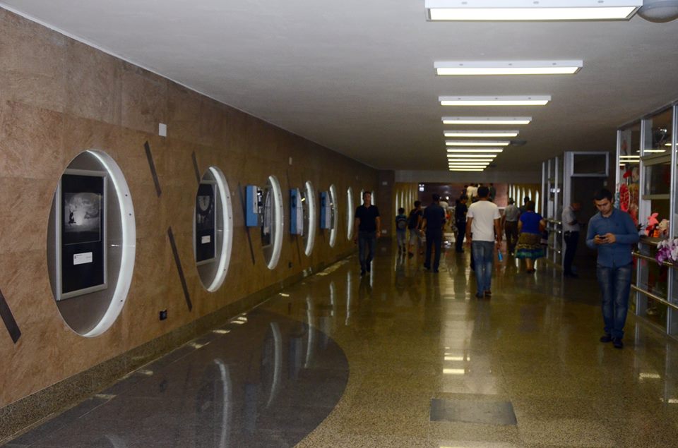 Bakı metrosunda fotosərgi (FOTO)