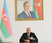 President Ilham Aliyev receives special award of Azerbaijan’s Press Council (PHOTO)