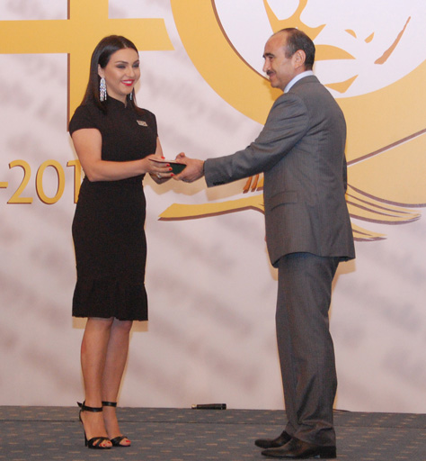 Вручены награды представителям СМИ, награжденным по распоряжению Президента Ильхама Алиева (ФОТО)