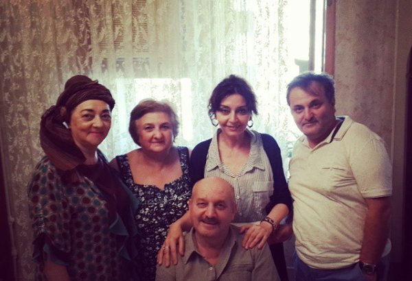 Известные актеры и режиссеры посетили Рамиза Азизбейли (ФОТО)