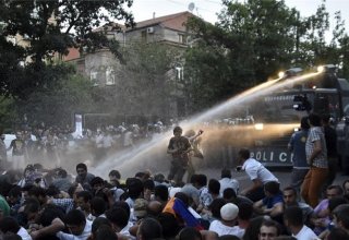 Оппозиционеры в Армении намерены продолжить акции протеста