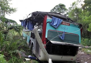 35 injured after bus crashes along busy Dominican highway