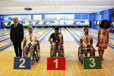 В Баку состоялся чемпионат по боулингу среди инвалидов-колясочников