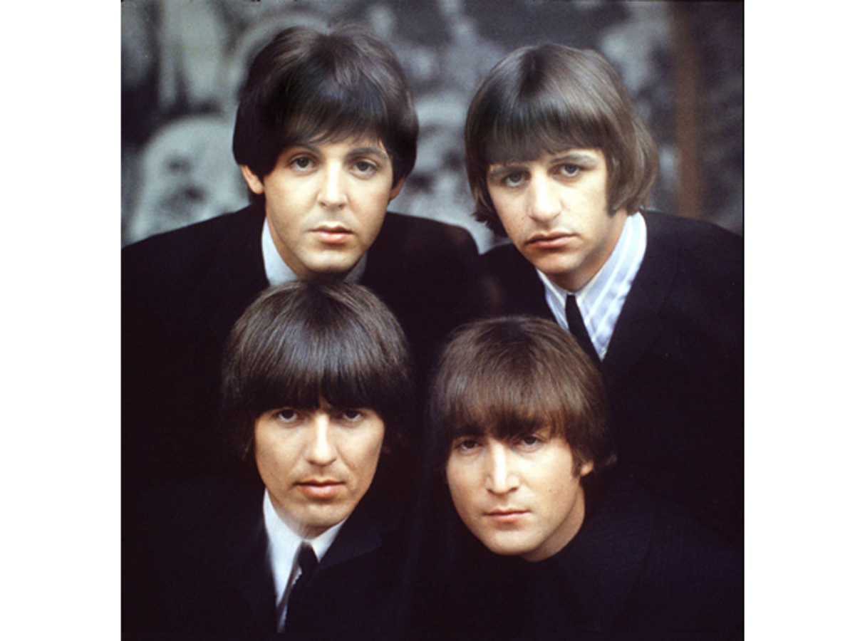 “The Beatles” qrupunun studiya ilə ilk müqaviləsi auksiona çıxarılacaq