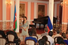 Азербайджанские студенты отправились на обучение в Россию