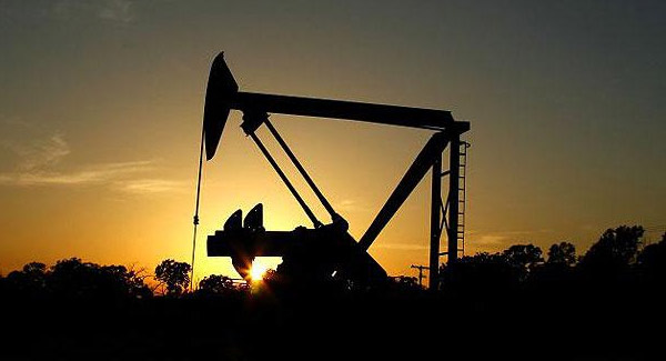 Oil prices jump $1 as sharp falls draw investors, bargain buyers