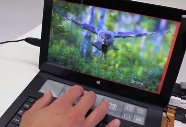 “Microsoft” E-Ink texnologiyalı klaviaturanı nümayiş etdirdi (FOTO) (VİDEO)
