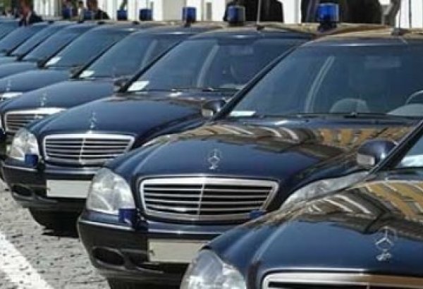В Азербайджане изменены правила регистрации автомобилей иностранцев