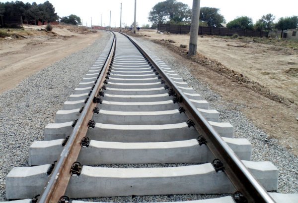 В Азербайджане началось строительство инфраструктуры железной дороги Горадиз-Агбенд (ВИДЕО)