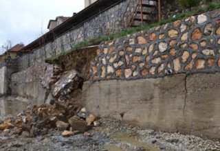 Администрация Шеки объяснила причину задержки строительства домов после землетрясения