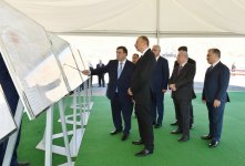Ильхам Алиев принял участие в церемонии подачи воды для орошения из канала Тахтакерпю-Джейранбатан (ФОТО)