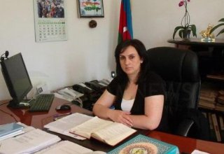 В Азербайджане освобождена от должности глава госслужбы