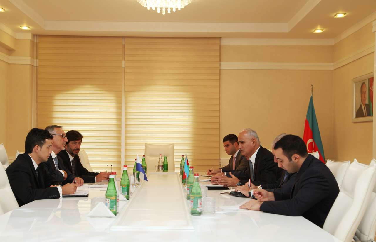 Azerbaijan, San Marino mull possibilities of co-op in various spheres