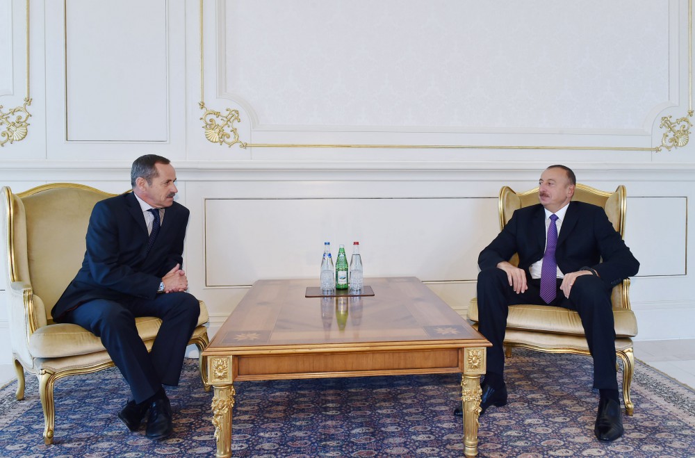 Президент Азербайджана принял посла Швейцарии
