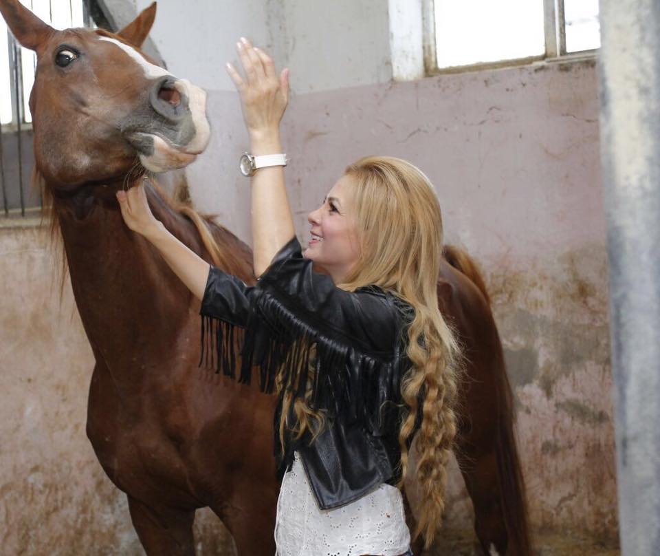 Азербайджанская актриса оказалась на крыльях мечты (ВИДЕО,ФОТО)