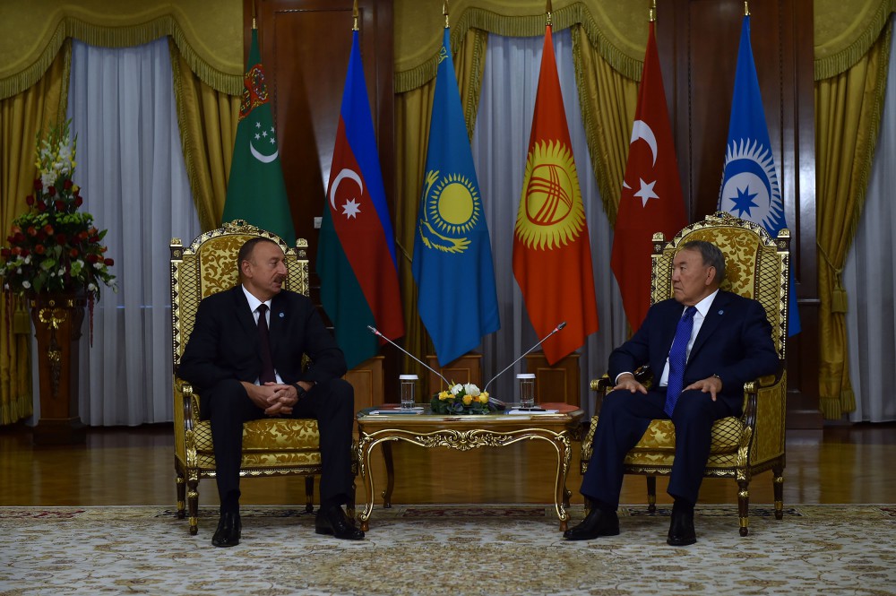 Президенты Азербайджана и Казахстана провели обмен мнениями по урегулированию нагорно-карабахского конфликта