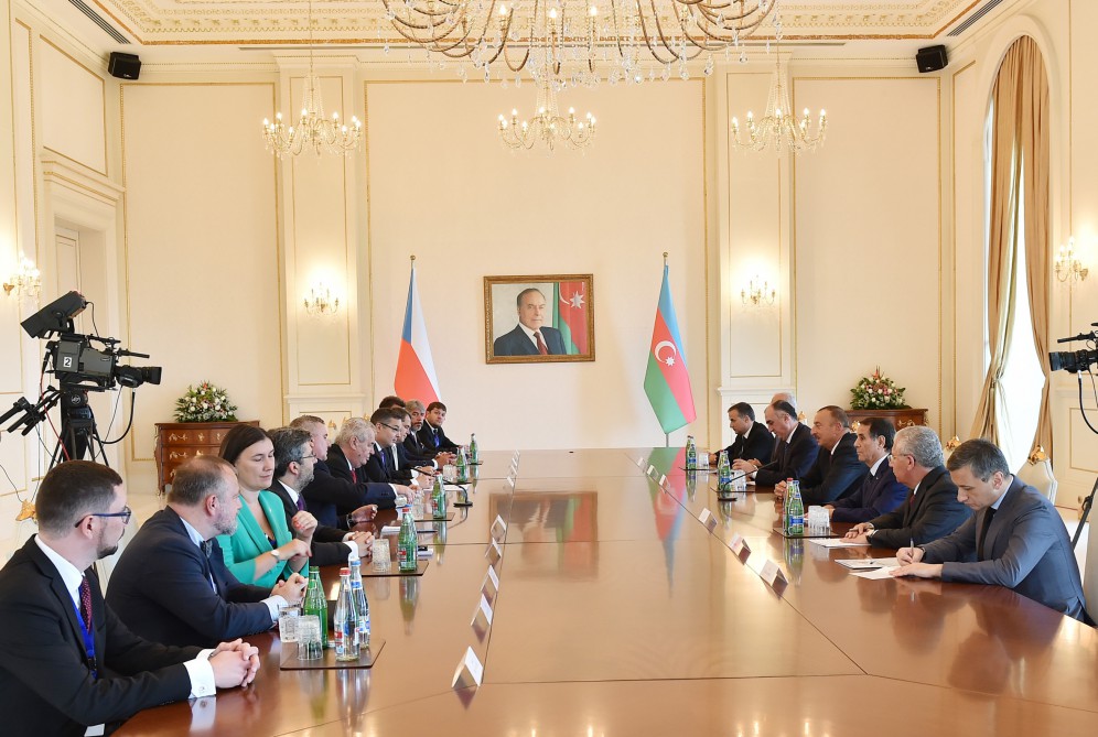 Президент Ильхам Алиев: Азербайджан и Чехия повысят уровень двусторонних отношений
