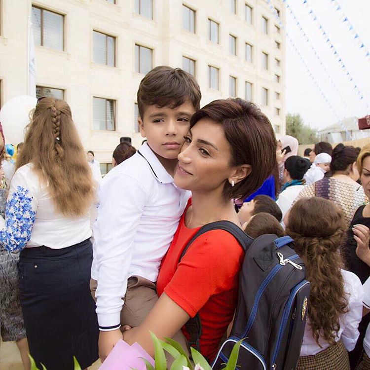 Здравствуй, школа! – дети азербайджанских звезд (ФОТО)